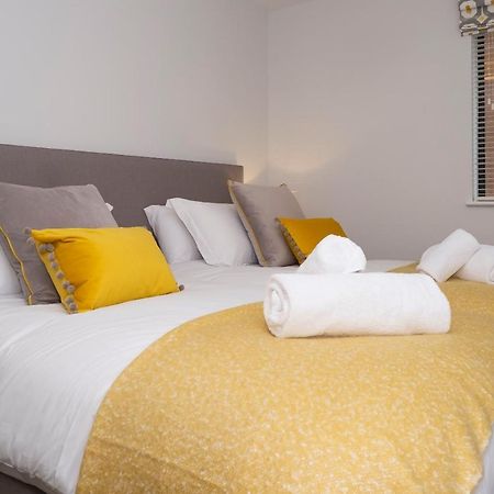 2 Putsborough - Luxury Apartment At Byron Woolacombe, Only 4 Minute Walk To Woolacombe Beach! ภายนอก รูปภาพ