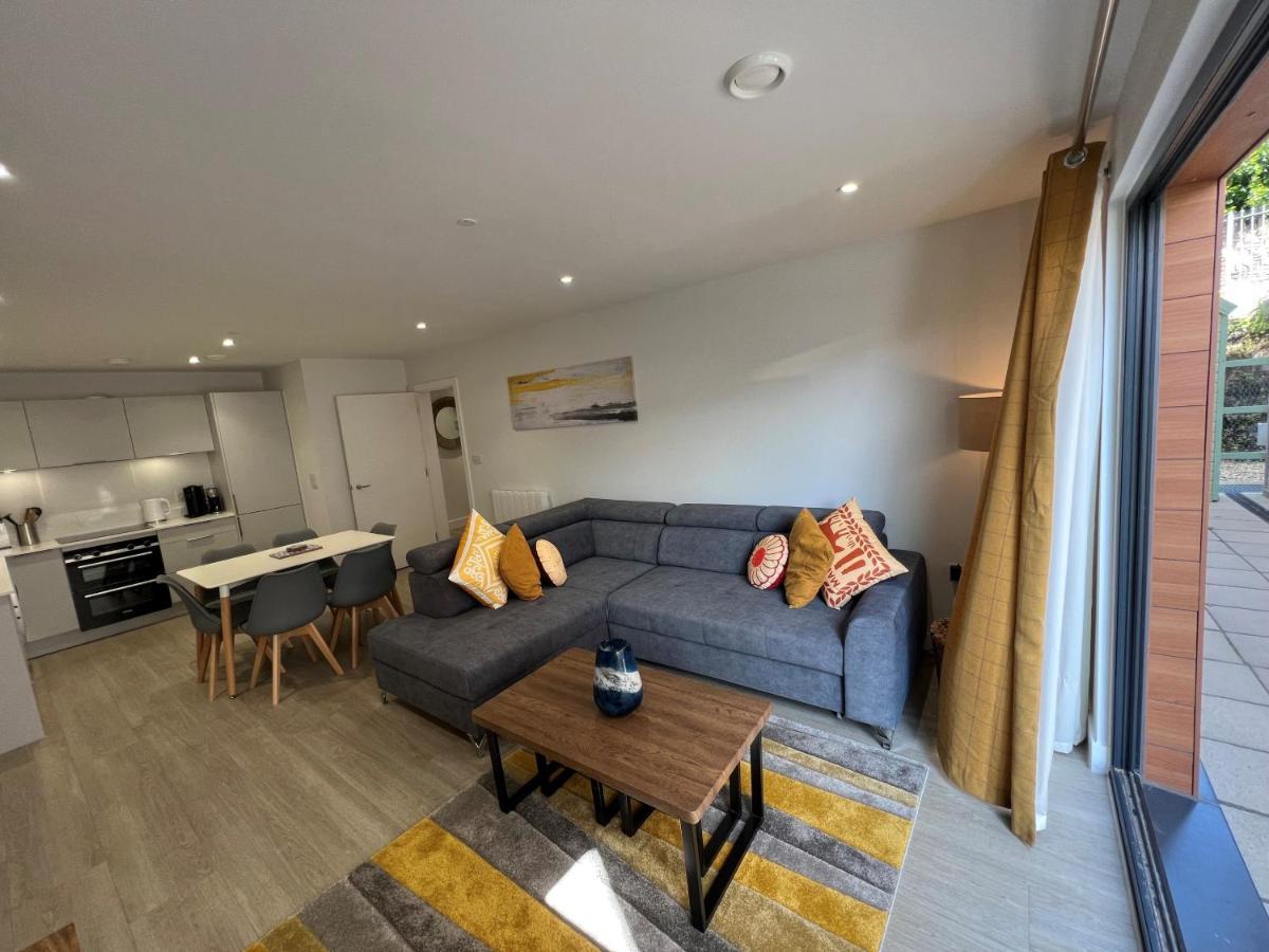 2 Putsborough - Luxury Apartment At Byron Woolacombe, Only 4 Minute Walk To Woolacombe Beach! ภายนอก รูปภาพ