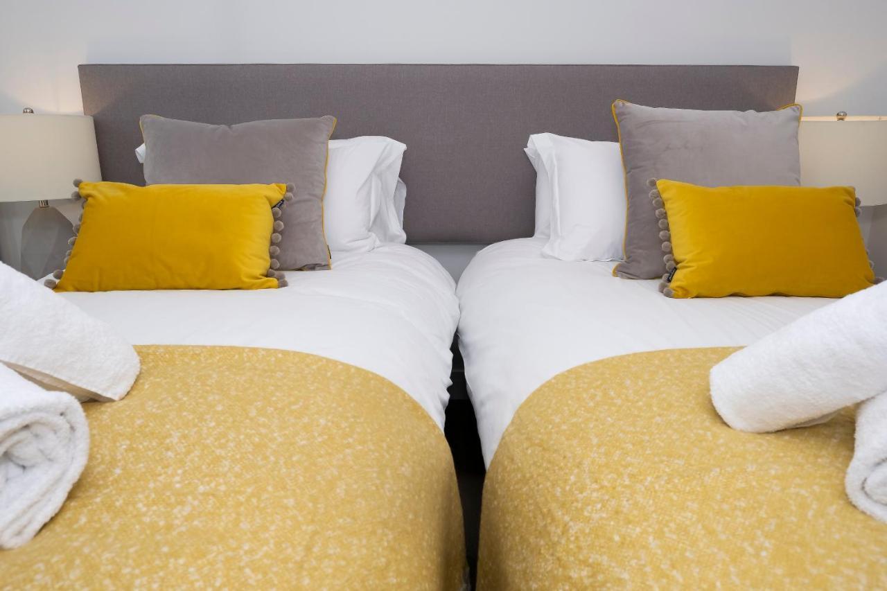 2 Putsborough - Luxury Apartment At Byron Woolacombe, Only 4 Minute Walk To Woolacombe Beach! ภายนอก รูปภาพ