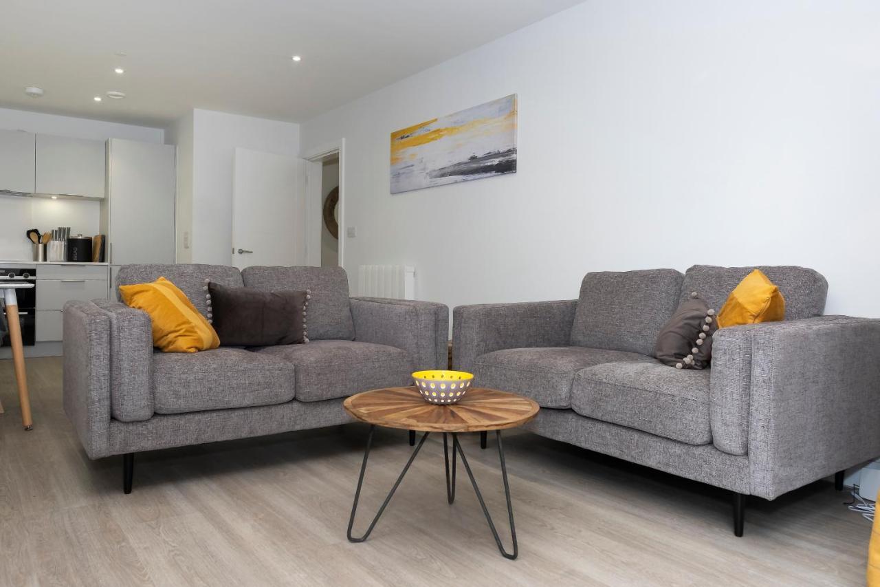 2 Putsborough - Luxury Apartment At Byron Woolacombe, Only 4 Minute Walk To Woolacombe Beach! ภายนอก รูปภาพ