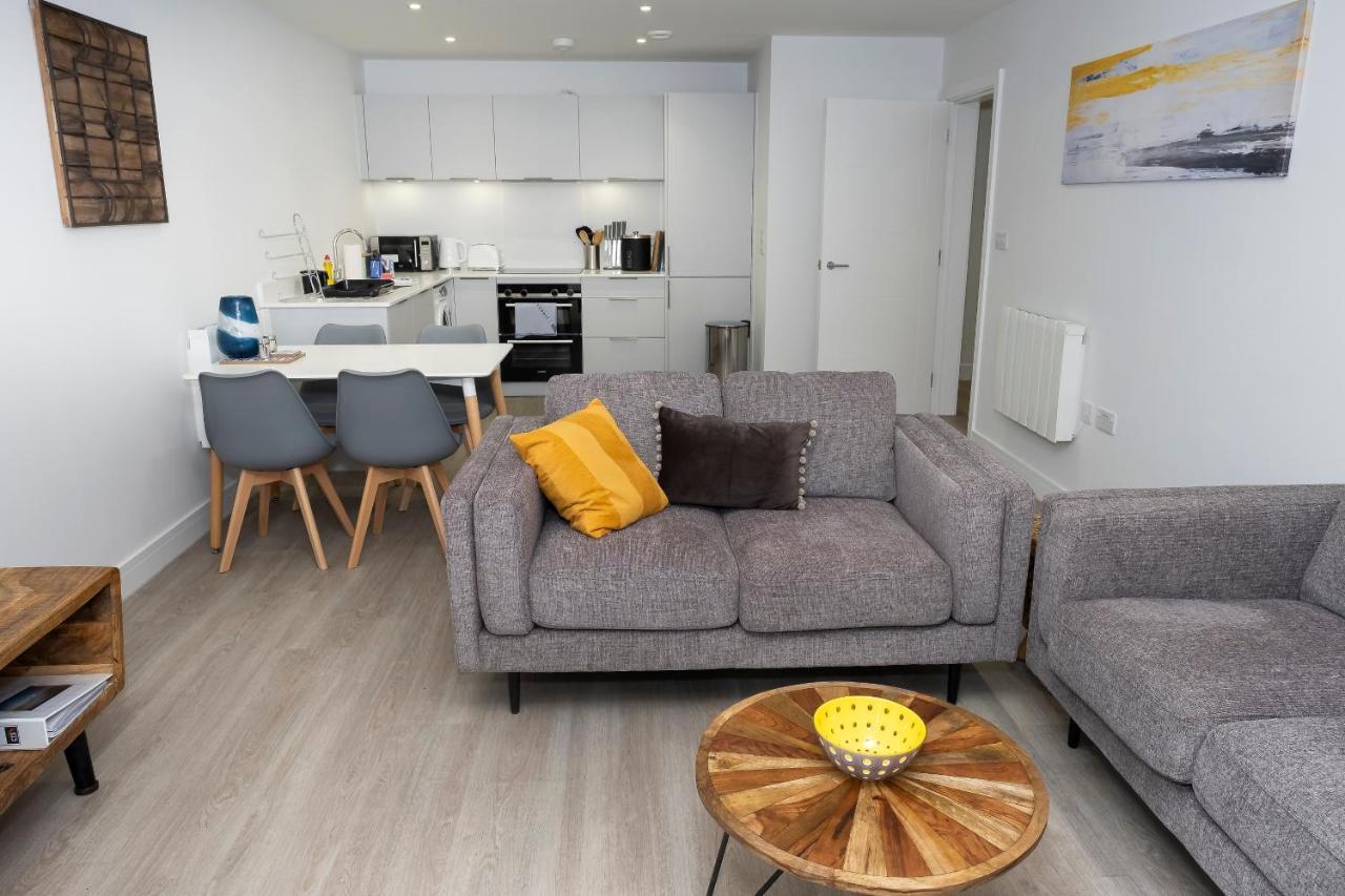 2 Putsborough - Luxury Apartment At Byron Woolacombe, Only 4 Minute Walk To Woolacombe Beach! ภายนอก รูปภาพ
